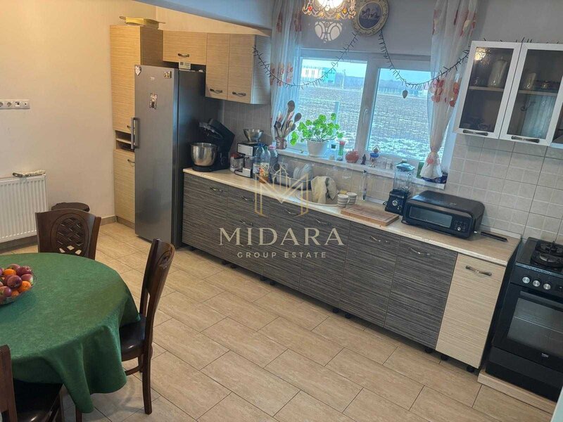 Gradistea, IF, casa 4 camere 1000 mp teren, 222.000 €, 0 comision.